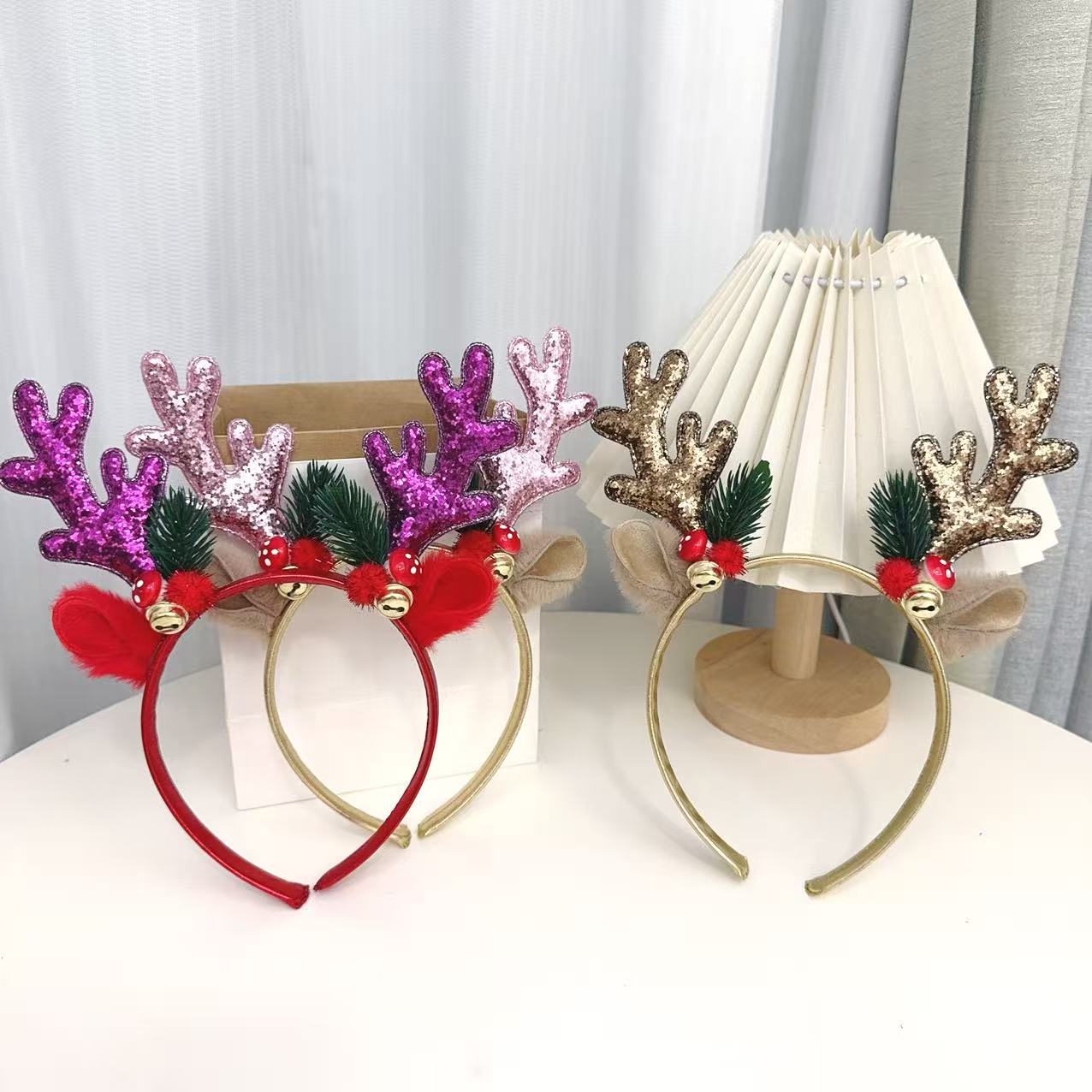 Reindeer Antlers Headband - عصابات رأس لامعة على شكل قرون
